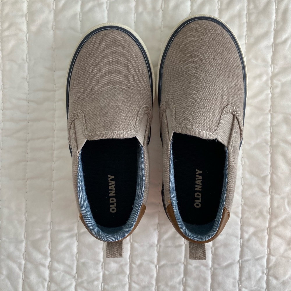 Old Navy boy slip on shoes